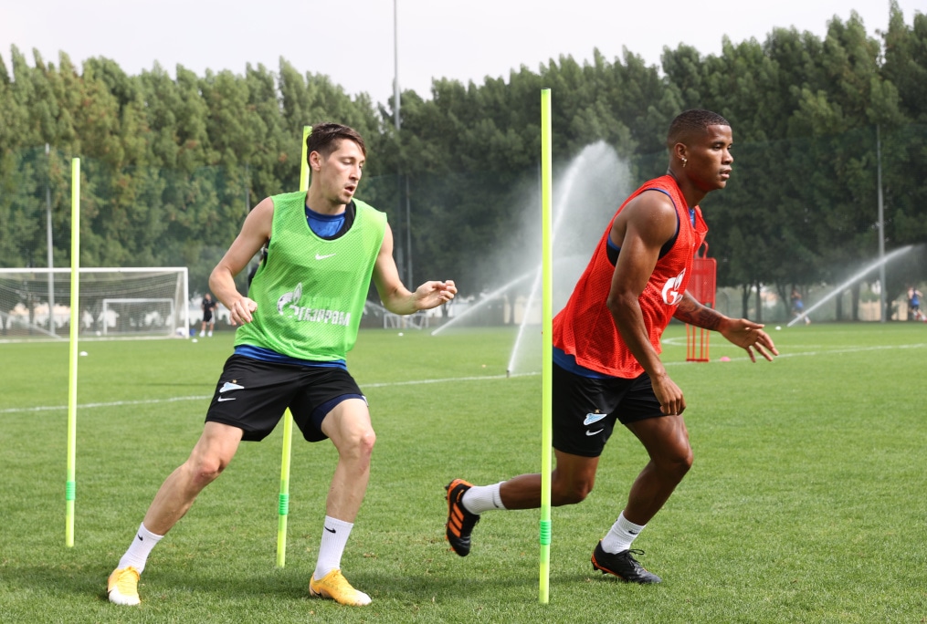 «Газпром»-тренировочные сборы «Зенита» в Дубае: 26 января, утренняя тренировка