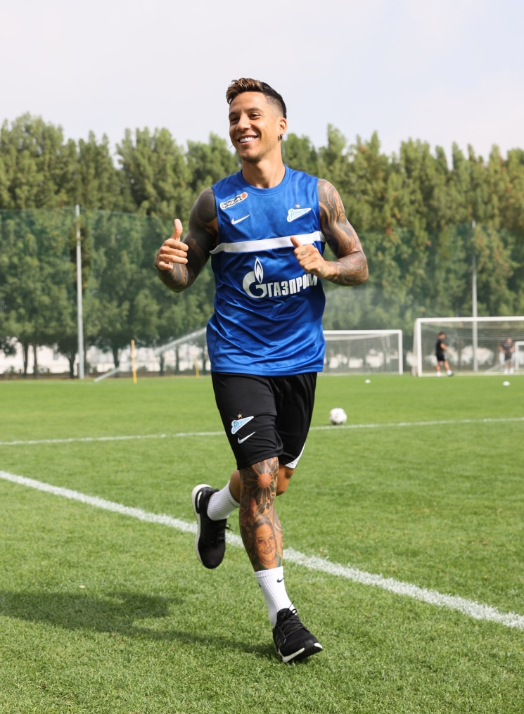 «Газпром»-тренировочные сборы «Зенита» в Дубае: 26 января, утренняя тренировка