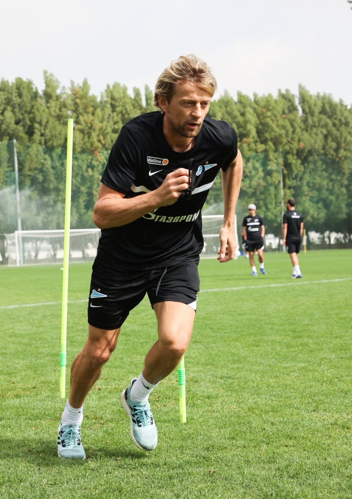 «Газпром»-тренировочные сборы «Зенита» в Дубае: 26 января, утренняя тренировка