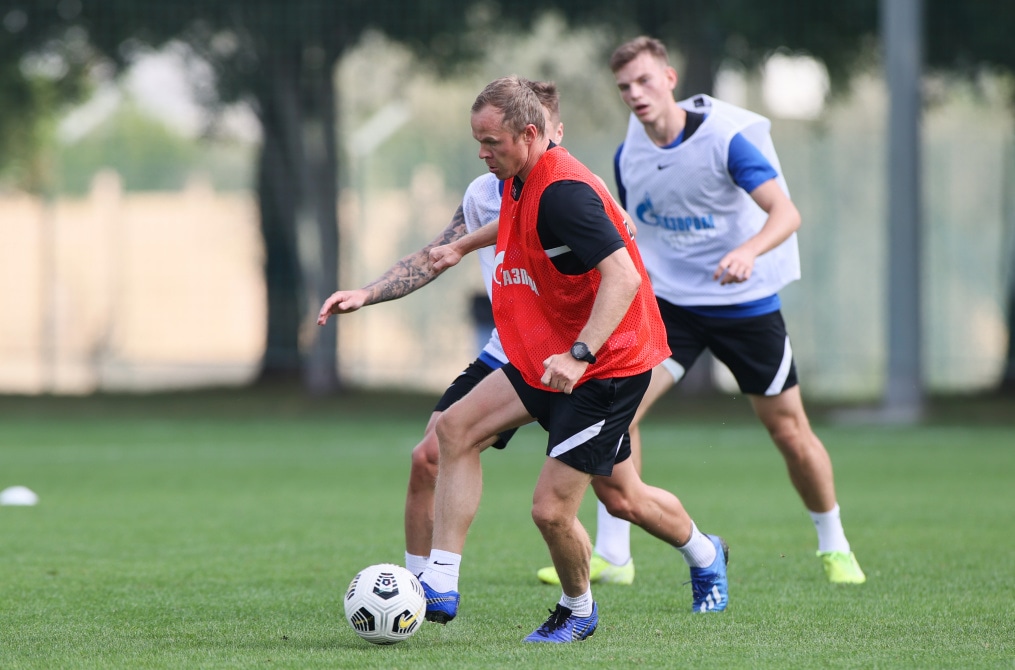 «Газпром»-тренировочные сборы «Зенита» в Дубае: 26 января, утренняя тренировка