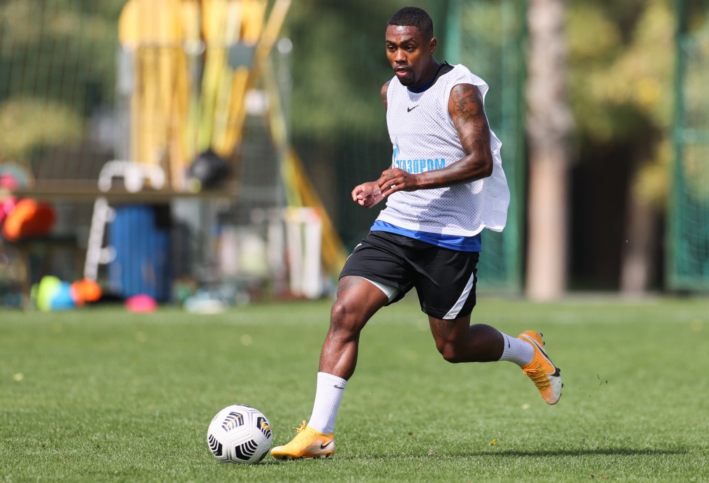 «Газпром»-тренировочные сборы «Зенита» в Дубае: 26 января, утренняя тренировка