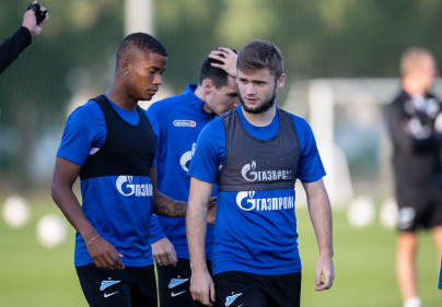 «Газпром»-тренировочные сборы «Зенита» в Дубае: 01 февраля, вечерняя тренировка