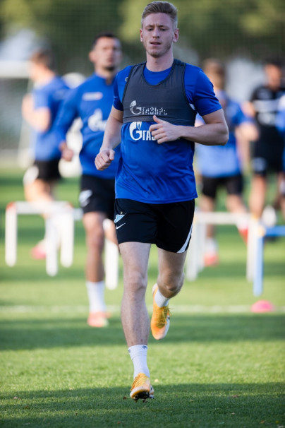 «Газпром»-тренировочные сборы «Зенита» в Дубае: 01 февраля, вечерняя тренировка