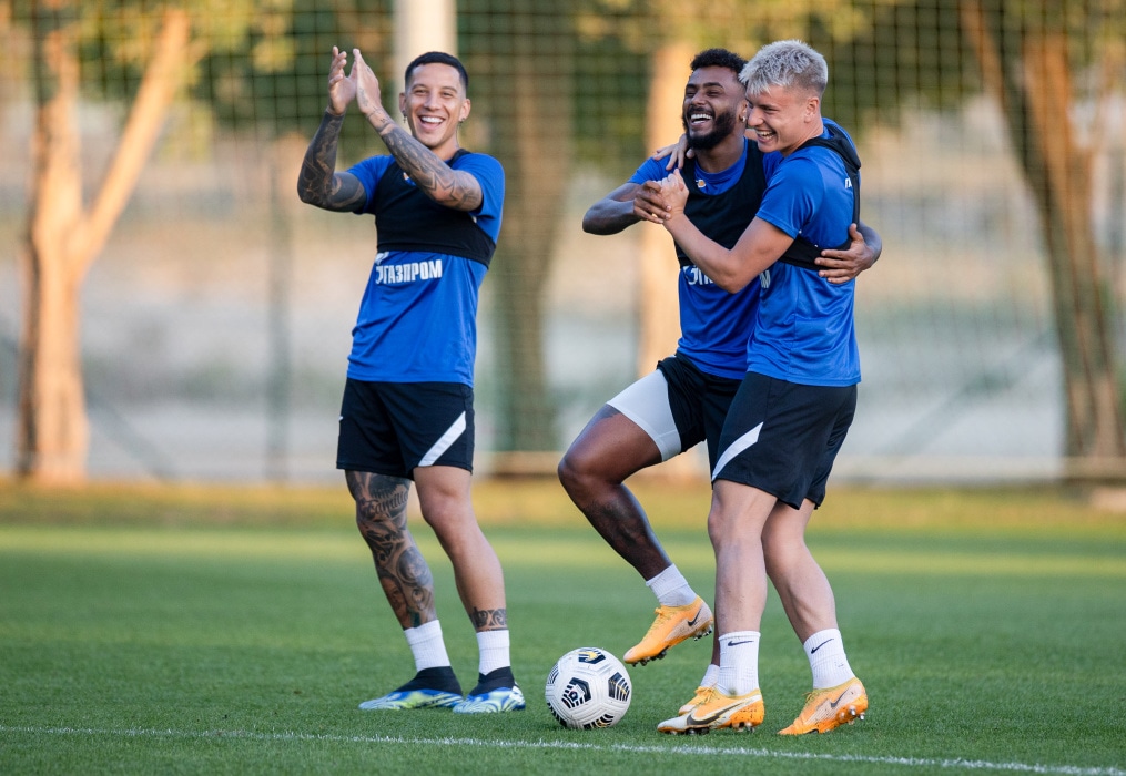 «Газпром»-тренировочные сборы «Зенита» в Дубае: 02 февраля, вечерняя тренировка