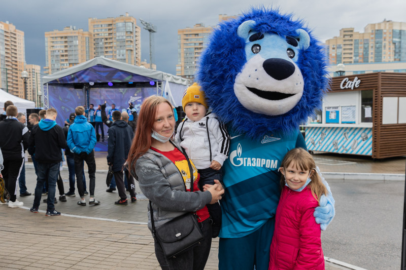 Фан-Променад  на матче «Зенит»-м — «Краснодар»-м