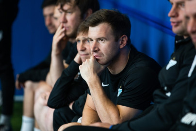 Выпускники Академии  провели матч с тренерами и легендами «Зенита»