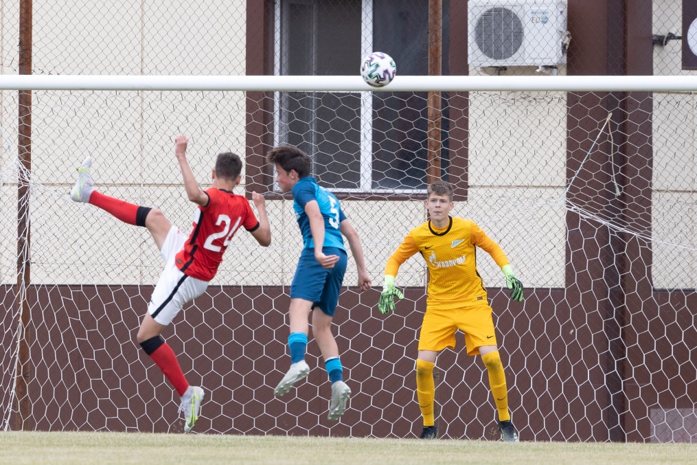 Финал первенства России  среди юношеских команд «Спартак» — «Зенит»