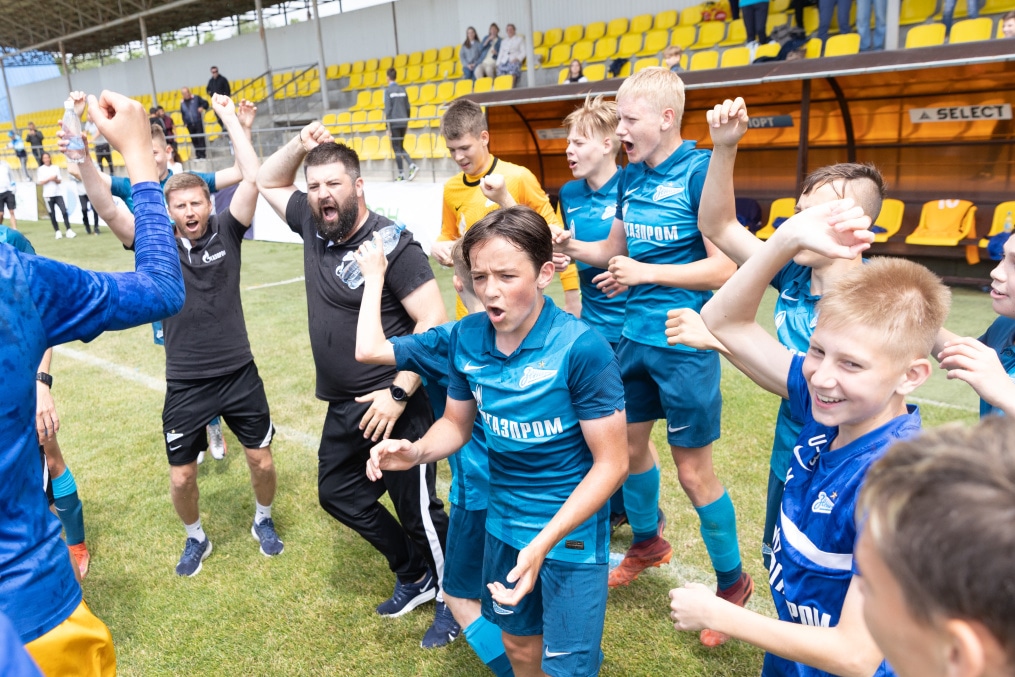 Финал первенства России  среди юношеских команд «Спартак» — «Зенит»