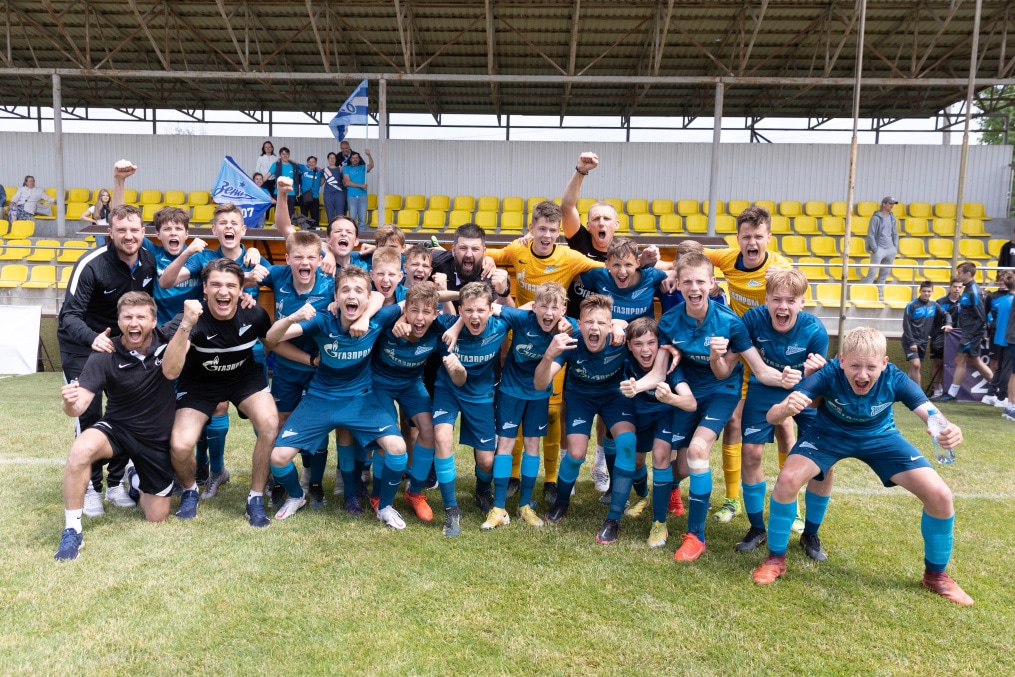 Финал первенства России  среди юношеских команд «Спартак» — «Зенит»