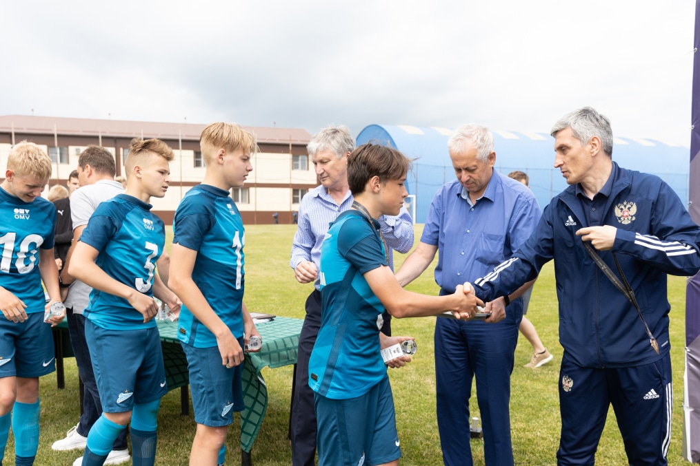 Финал первенства России  среди юношеских команд «Спартак» — «Зенит»