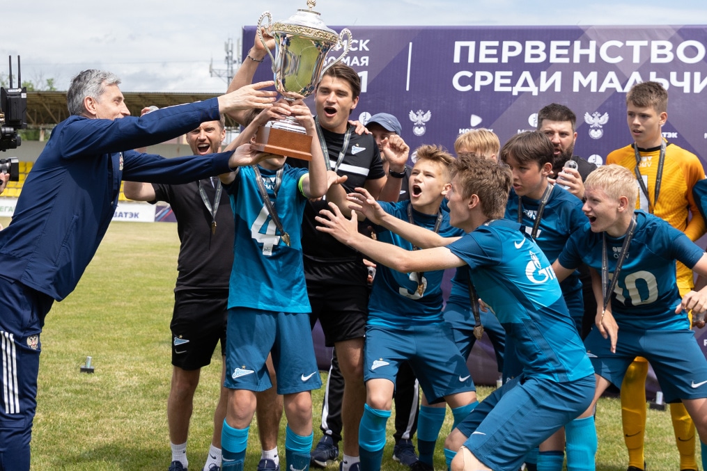 Финал первенства России  среди юношеских команд «Спартак» — «Зенит»