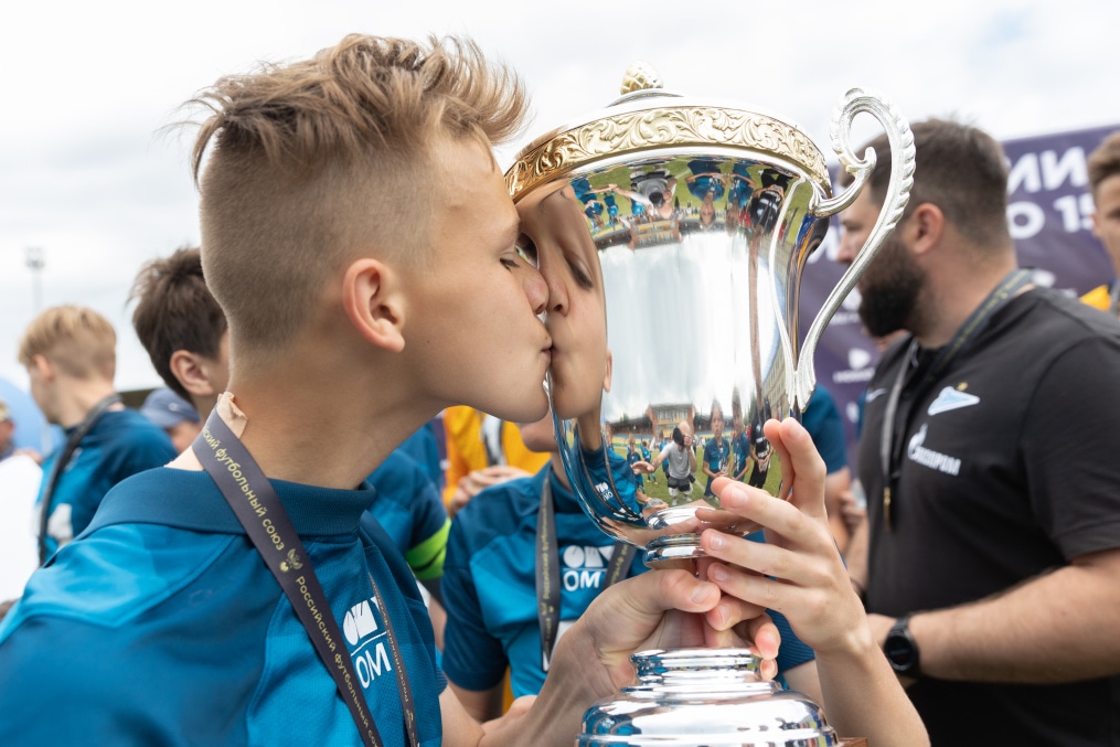 Финал первенства России  среди юношеских команд «Спартак» — «Зенит»