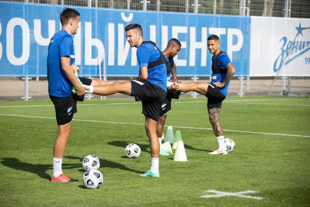 Первые «Газпром»-тренировочные сборы «Зенита»: 22 июня, вечерняя тренировка