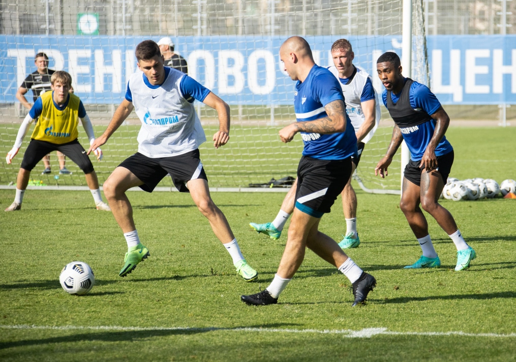 Первые «Газпром»-тренировочные сборы «Зенита»: 22 июня, вечерняя тренировка