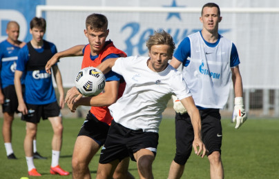 Первые «Газпром»-тренировочные сборы «Зенита»: 22 июня, вечерняя тренировка