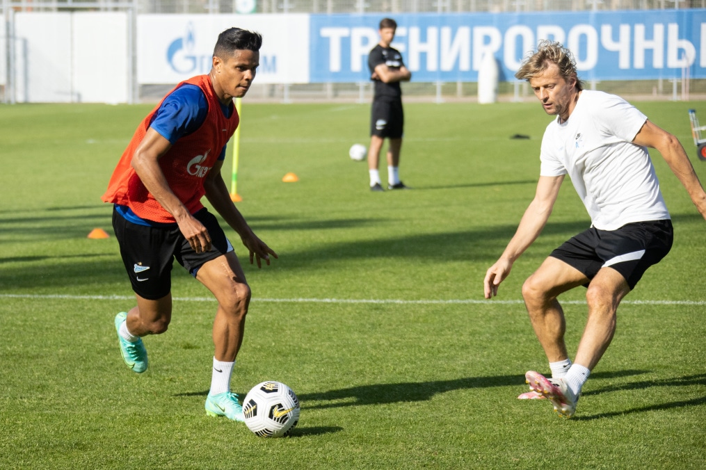 Первые «Газпром»-тренировочные сборы «Зенита»: 22 июня, вечерняя тренировка