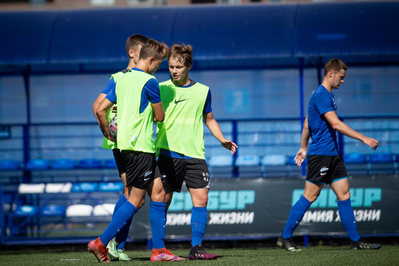 Тренировочный матч команд «Газпром»-академии «Зенит» U-16 — «Зенит» U-17