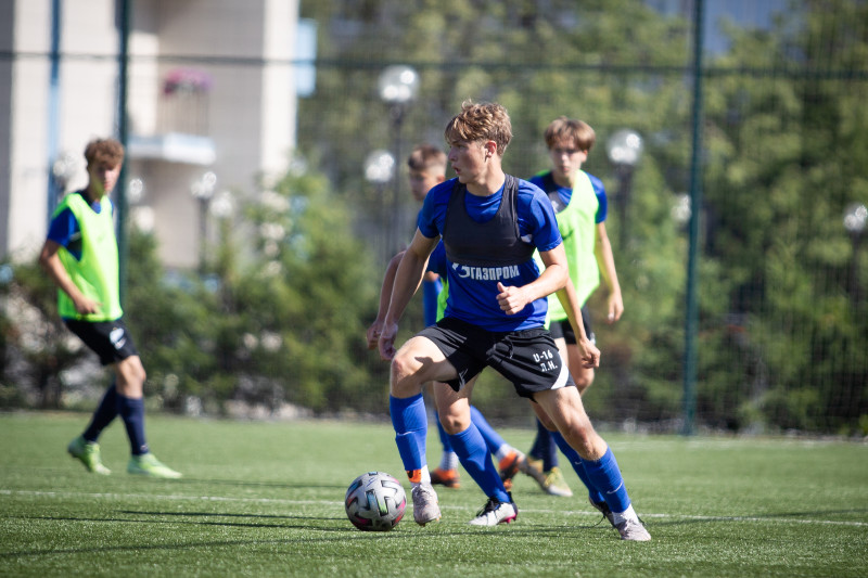 Тренировочный матч команд «Газпром»-академии «Зенит» U-16 — «Зенит» U-17