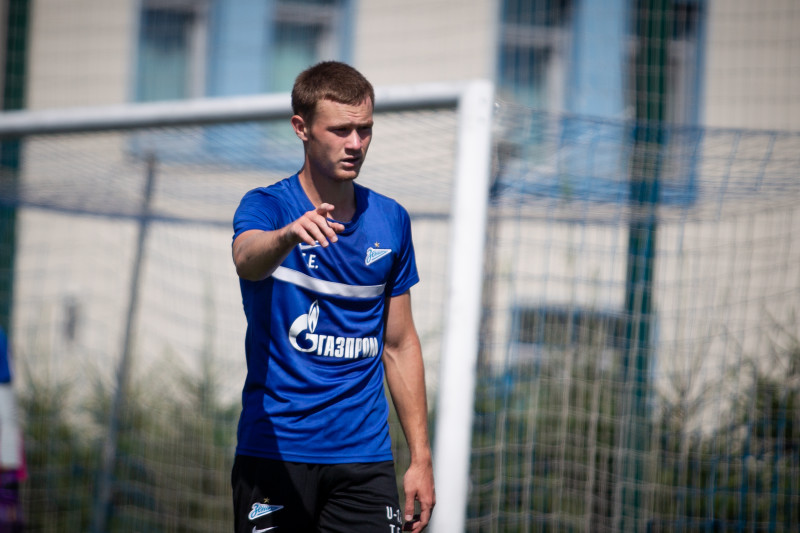 Тренировочный матч команд «Газпром»-академии «Зенит» U-16 — «Зенит» U-17