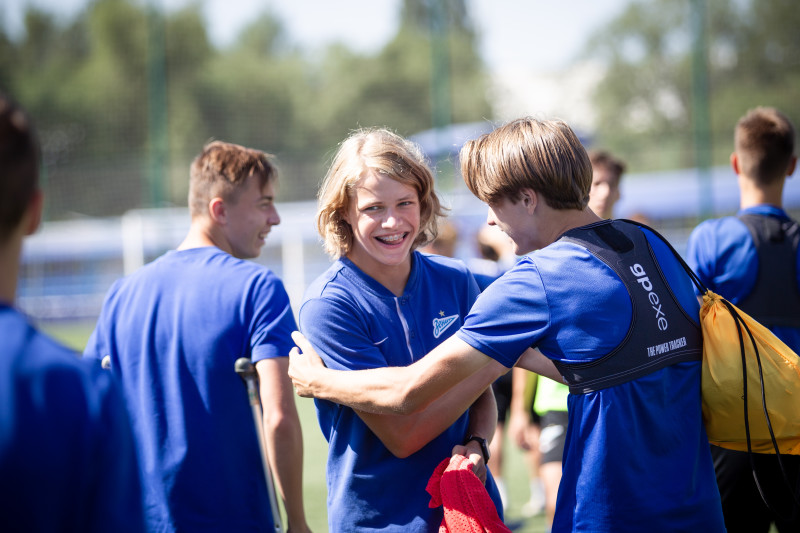 Тренировочный матч команд «Газпром»-академии «Зенит» U-16 — «Зенит» U-17