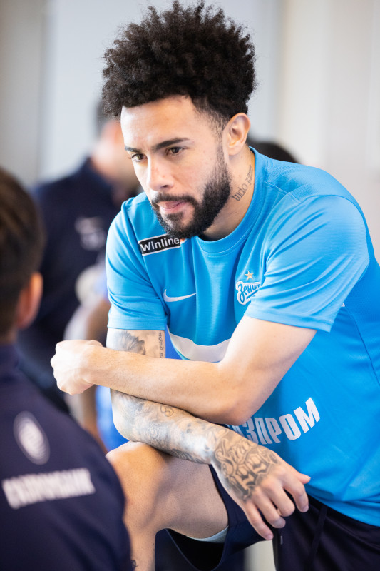 Тренировка «Зенита» перед матчем с «Арсеналом»