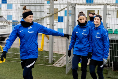 Тренировка женской команды перед матчем  с «Ростовом»