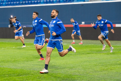 Тренировка  сборной Кипра перед матчем со сборной России