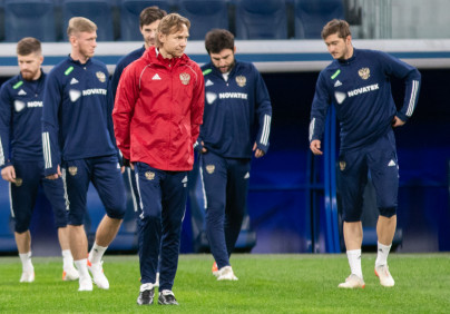 Тренировка сборной России перед матчем с Кипром