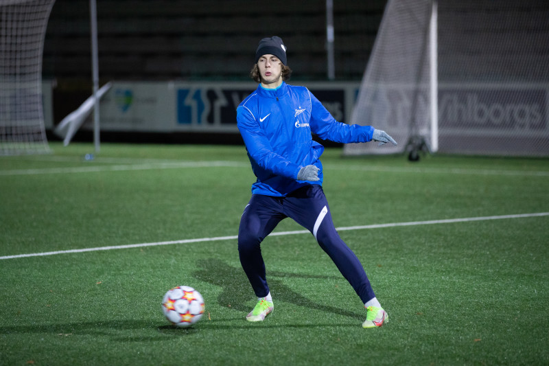 Тренировка молодежного «Зенита» перед матчем с «Мальмё»