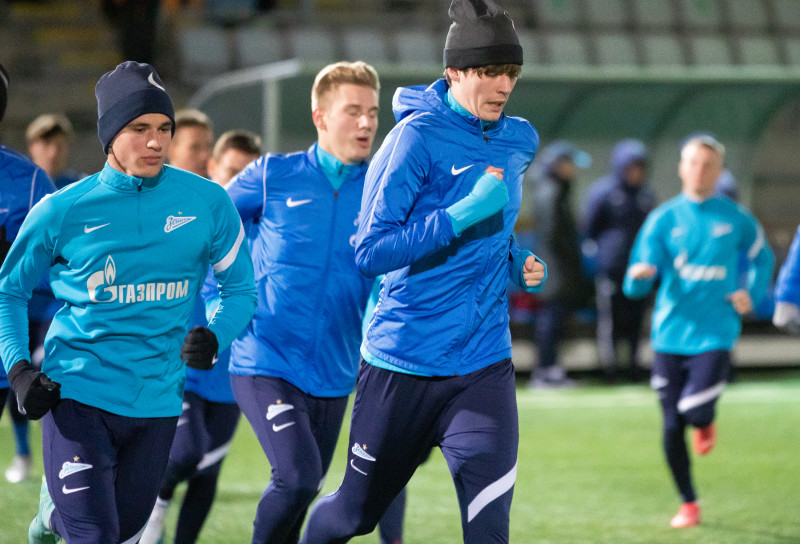 Тренировка молодежного «Зенита» перед матчем с «Мальмё»