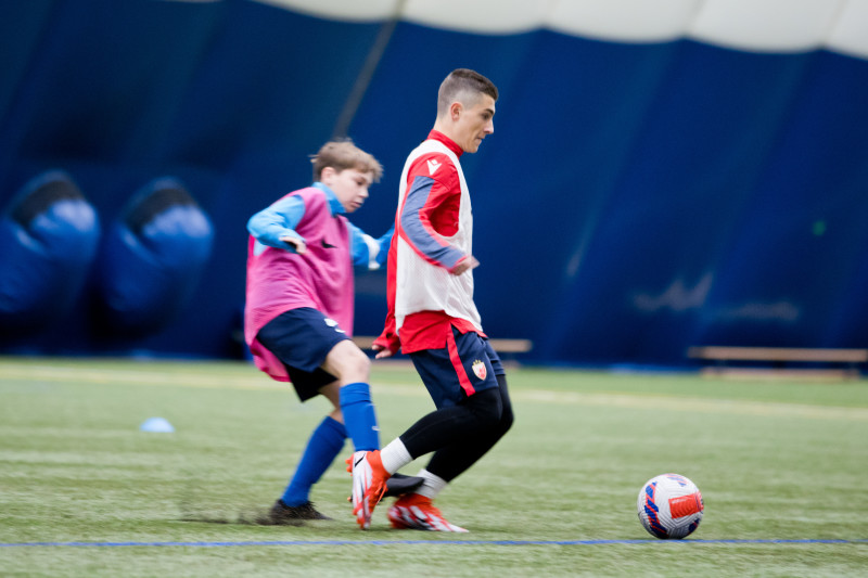 Игроки из Сербии тренируются в Академии