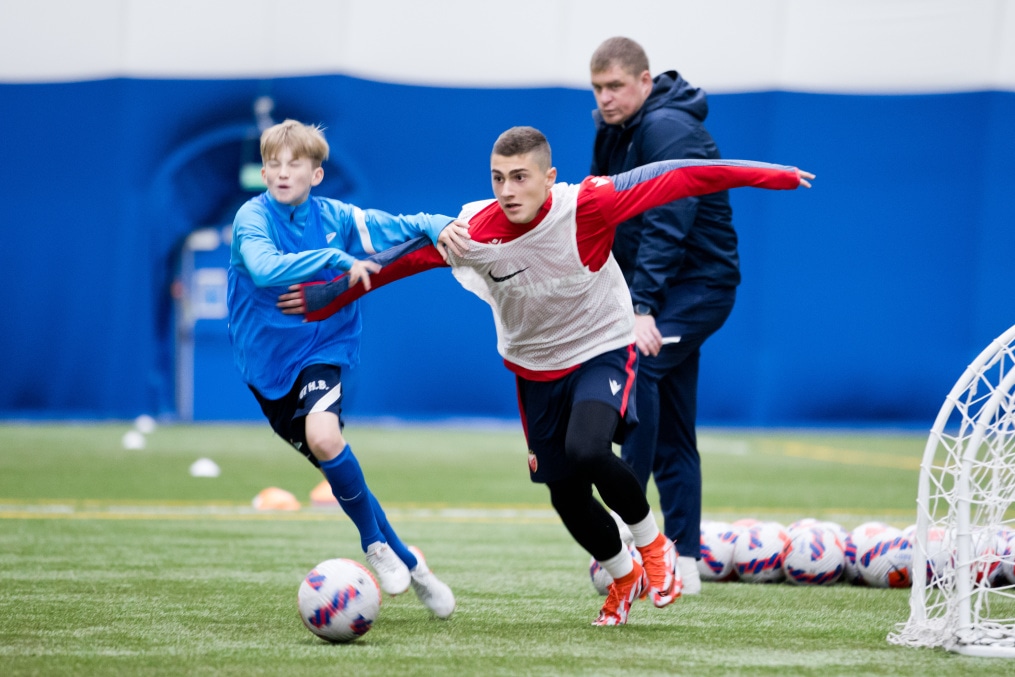 Игроки из Сербии тренируются в Академии