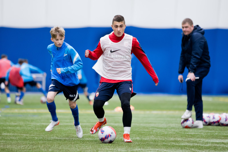 Игроки из Сербии тренируются в Академии