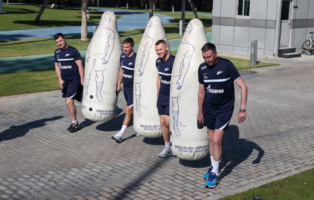 «Газпром»-тренировочные сборы в Дубае: 14 января, утренняя тренировка