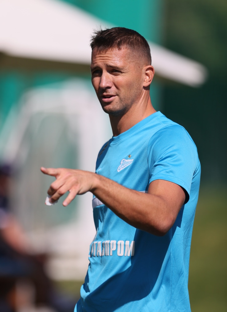 «Газпром»-тренировочные сборы в Дубае: 14 января, утренняя тренировка