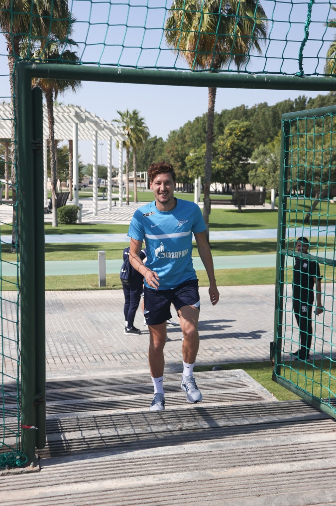 «Газпром»-тренировочные сборы в Дубае: 14 января, утренняя тренировка