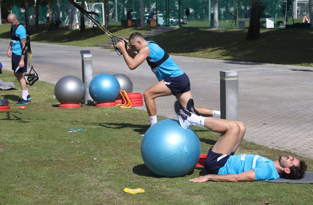 «Газпром»-тренировочные сборы в Дубае: 14 января, утренняя тренировка