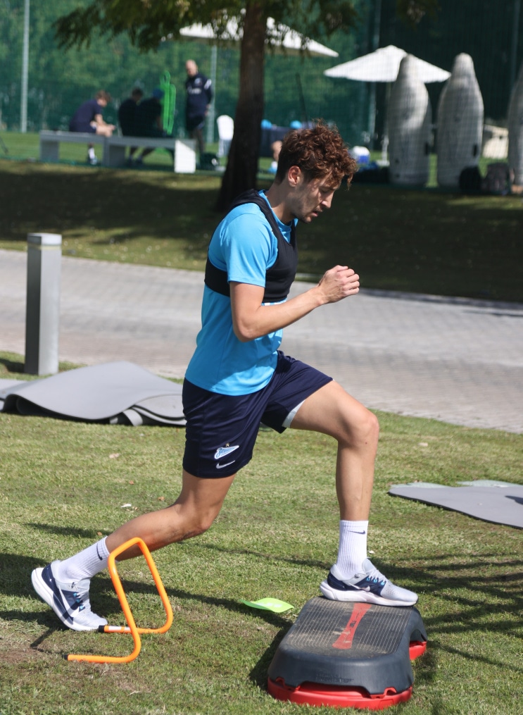 «Газпром»-тренировочные сборы в Дубае: 14 января, утренняя тренировка