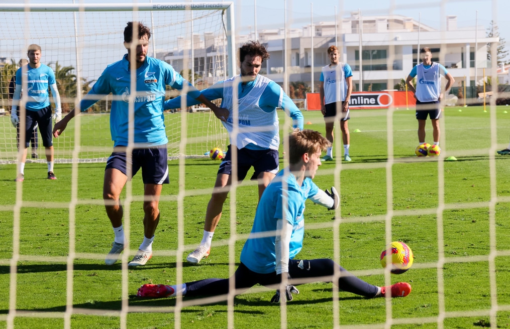 «Газпром»-тренировочные сборы в Португалии: 01 февраля, утренняя тренировка