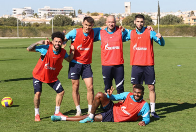 «Газпром»-тренировочные сборы в Португалии: 01 февраля, утренняя тренировка