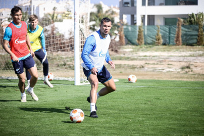 «Газпром» — тренировочные сборы в Португалии: 6 феврала, утренняя тренировка