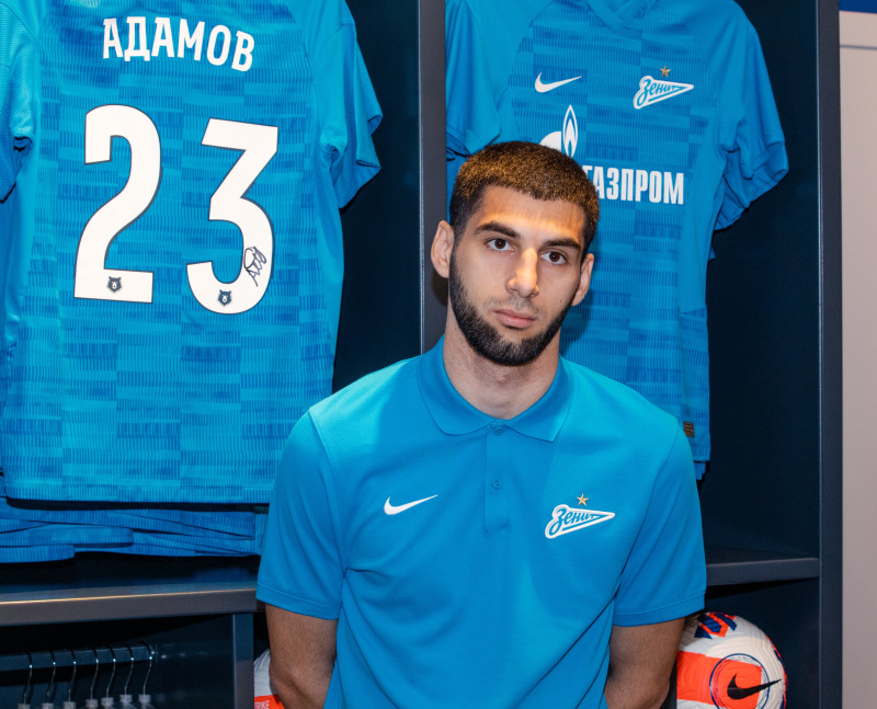 Презентация Юри Алберто, Арсена Адамова и Ивана Сергеева