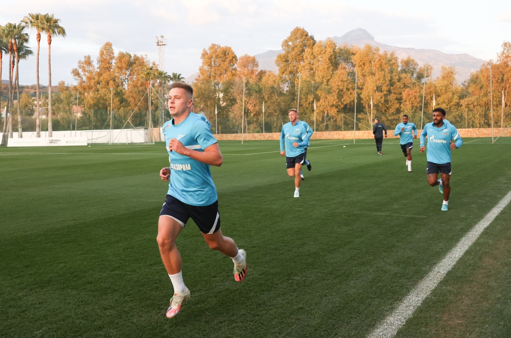 «Газпром»-тренировочные сборы в Испании: 19 февраля, вечерняя тренировка