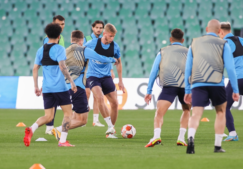 Открытая тренировка «Зенита» перед ответным матчем с «Бетисом»