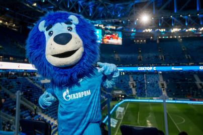 Болельщики на матче Зенит — Камаз