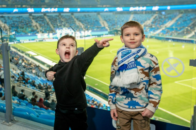 Болельщики на матче Зенит — Камаз