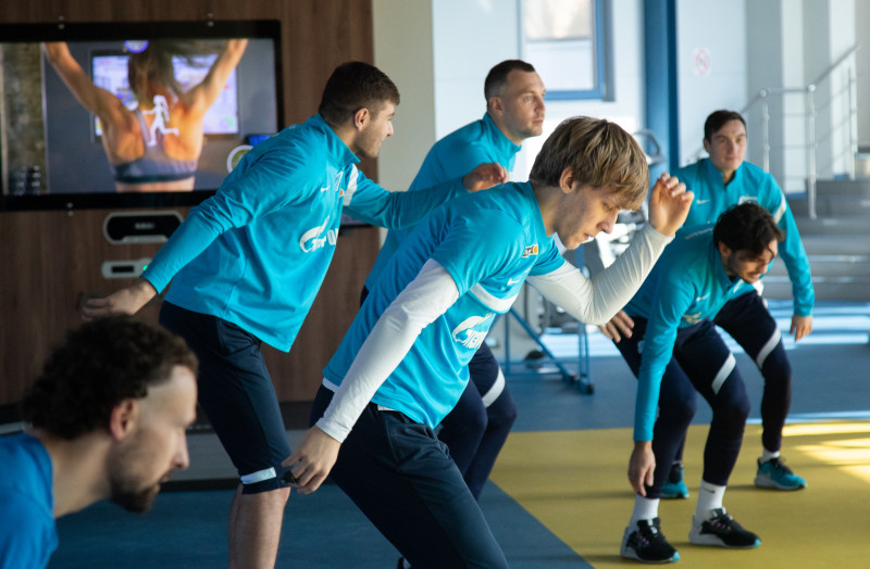 Тренировка «Зенита» в Удельном парке