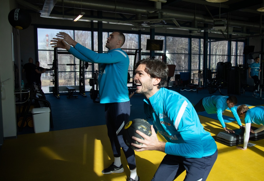 Тренировка «Зенита» в Удельном парке