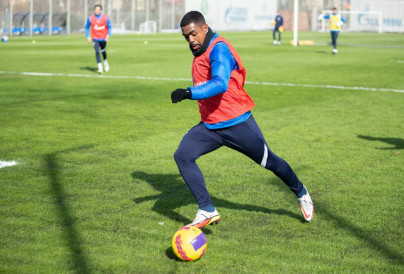 Тренировка «Зенита» в Удельном парке