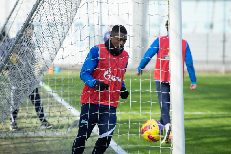 Тренировка «Зенита» в Удельном парке